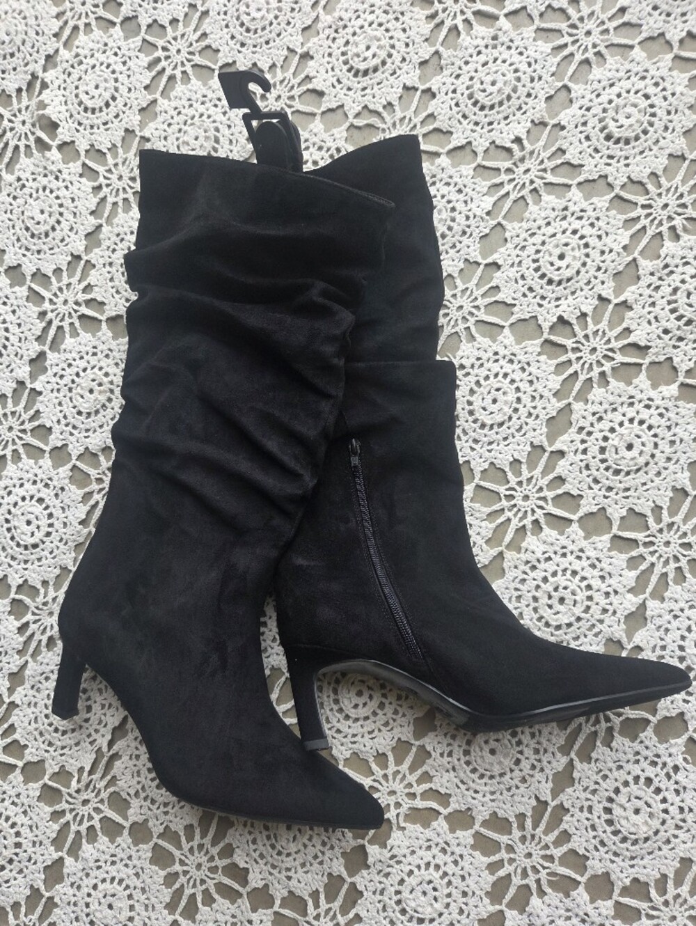 NWT Time and Tru Women's Faux Suede Slouch Boots with Kitten Heels